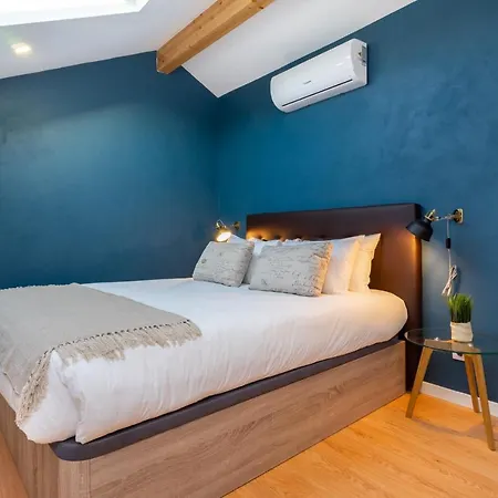 Апартаменты Whome Riverside View Premium W/ Ac & Terrace *