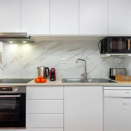 Whome Riverside View Premium W/ Ac & Terrace شقة بورتو