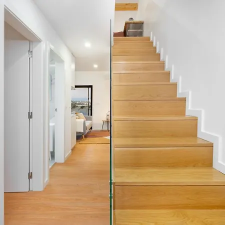 Whome Riverside View Premium W/ Ac & Terrace