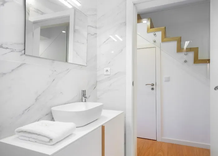 Apartman Whome Riverside View Premium W/ Ac & Terrace *